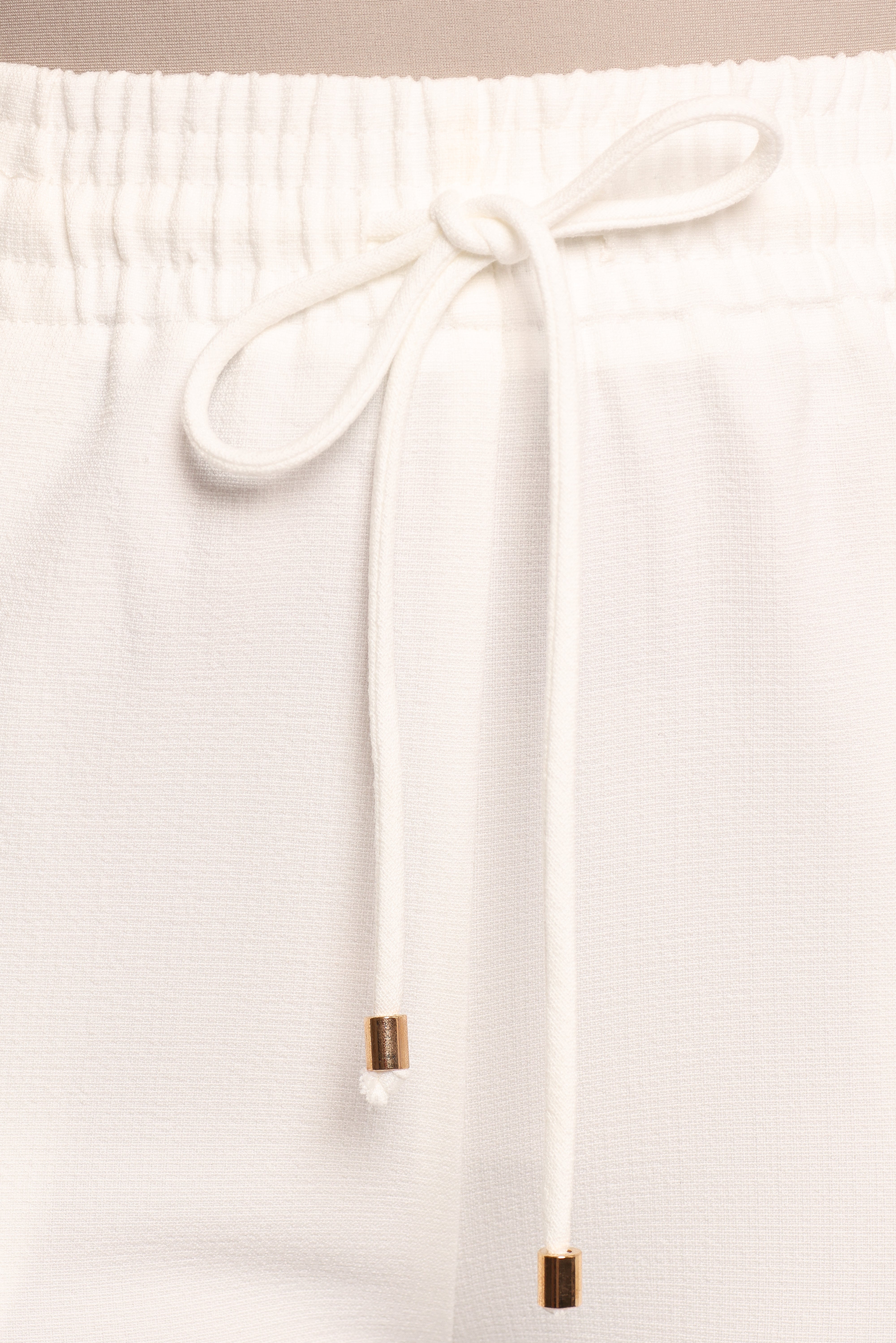 Cinch Wide Leg Crepe Pant - White