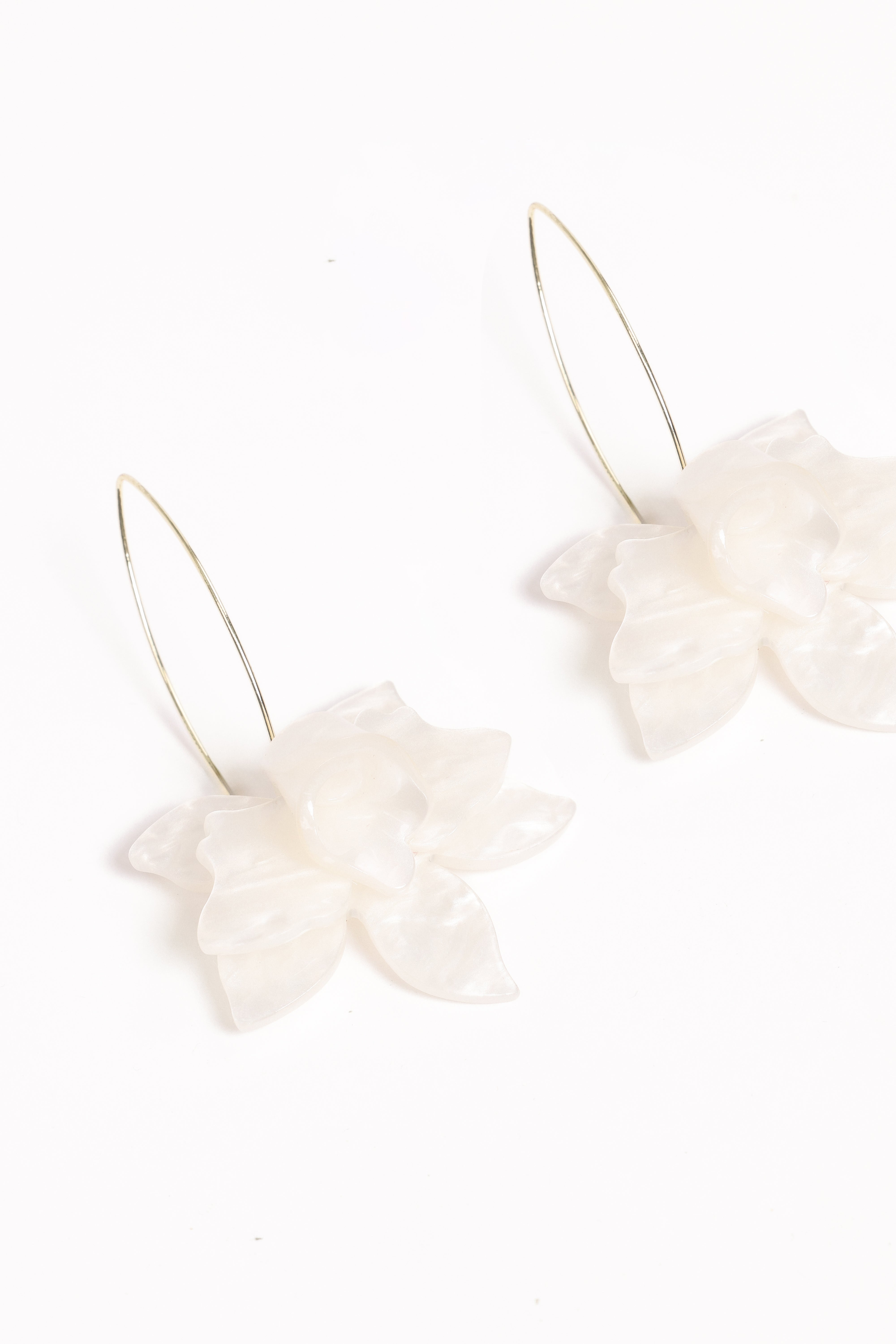 Edel Earrings - White
