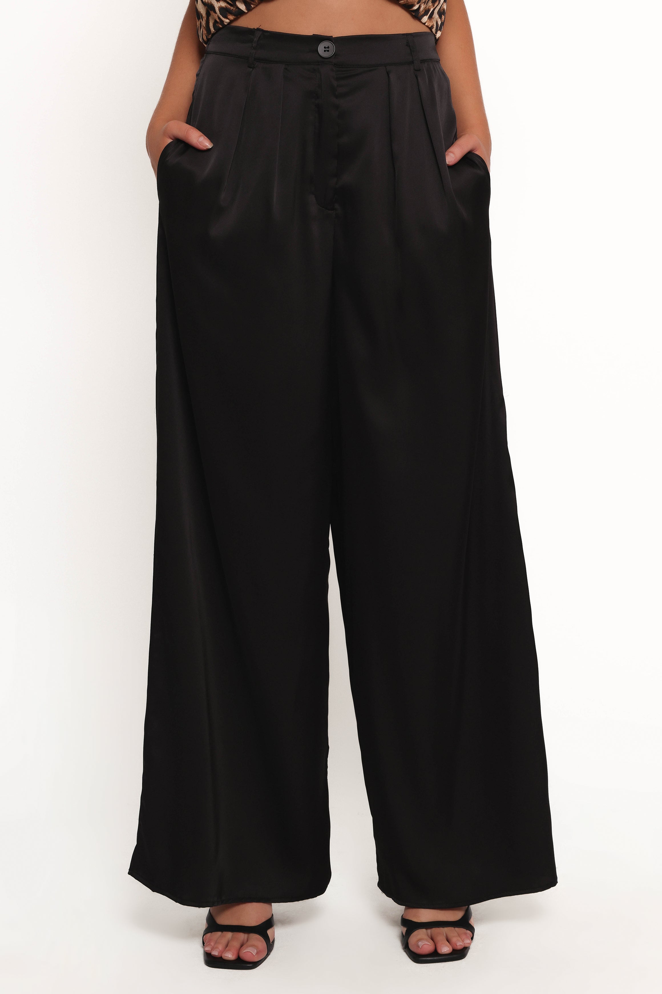 Harlow Two Piece Set - Tan Black