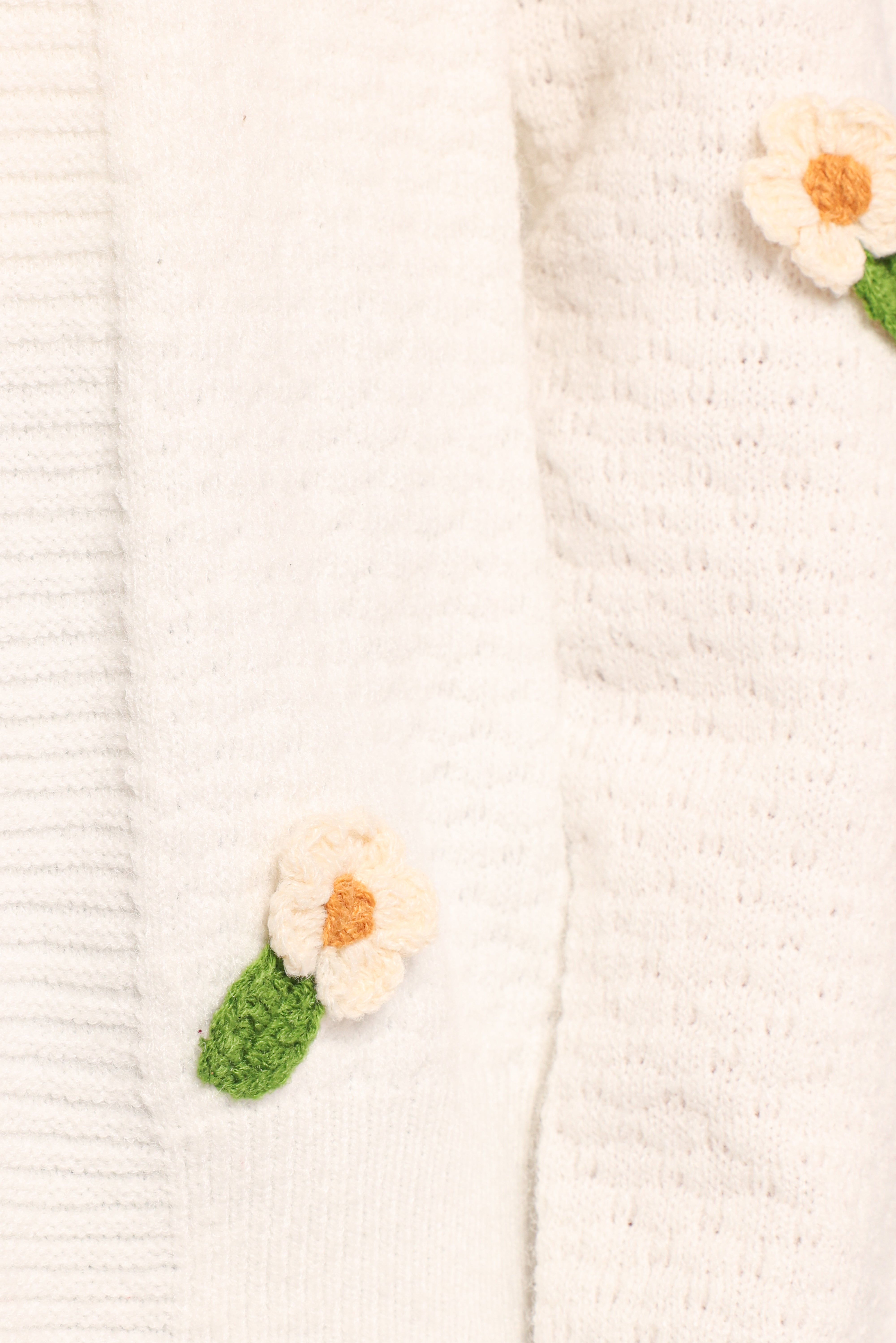 Jazzie Ditsy Flower Cardigan - White