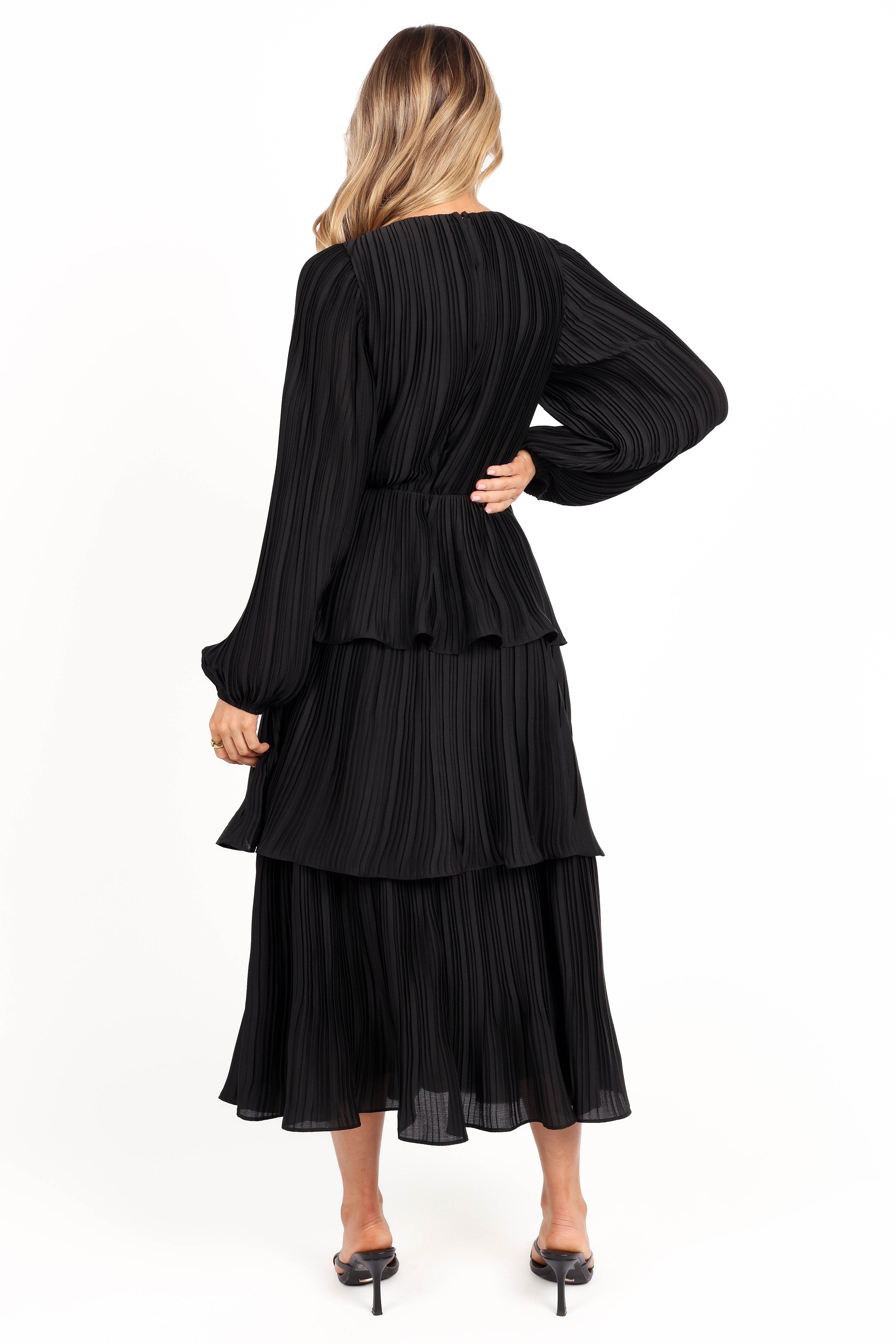PIppa Long SLeeve Midi Dress - Black