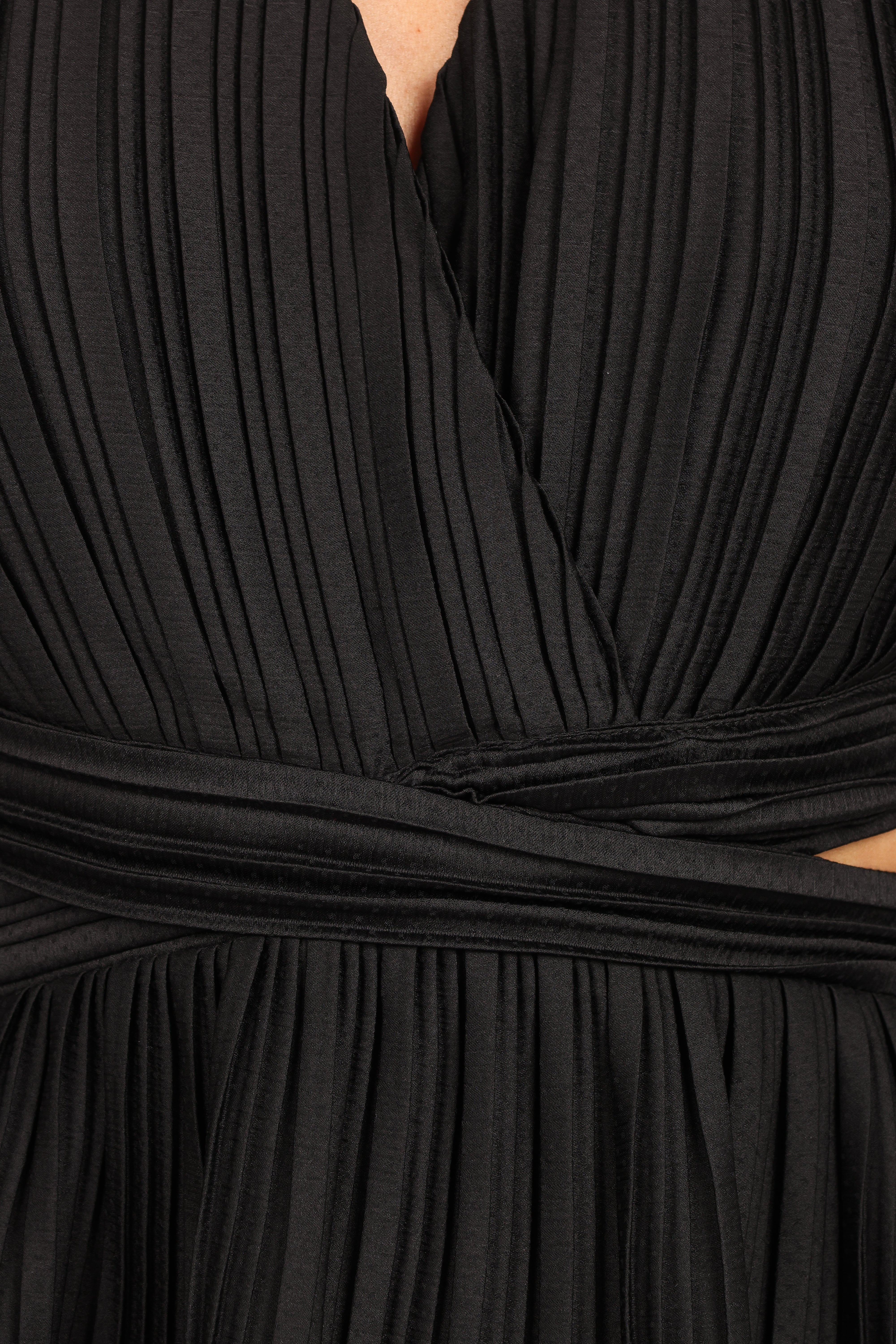 PIppa Long SLeeve Midi Dress - Black