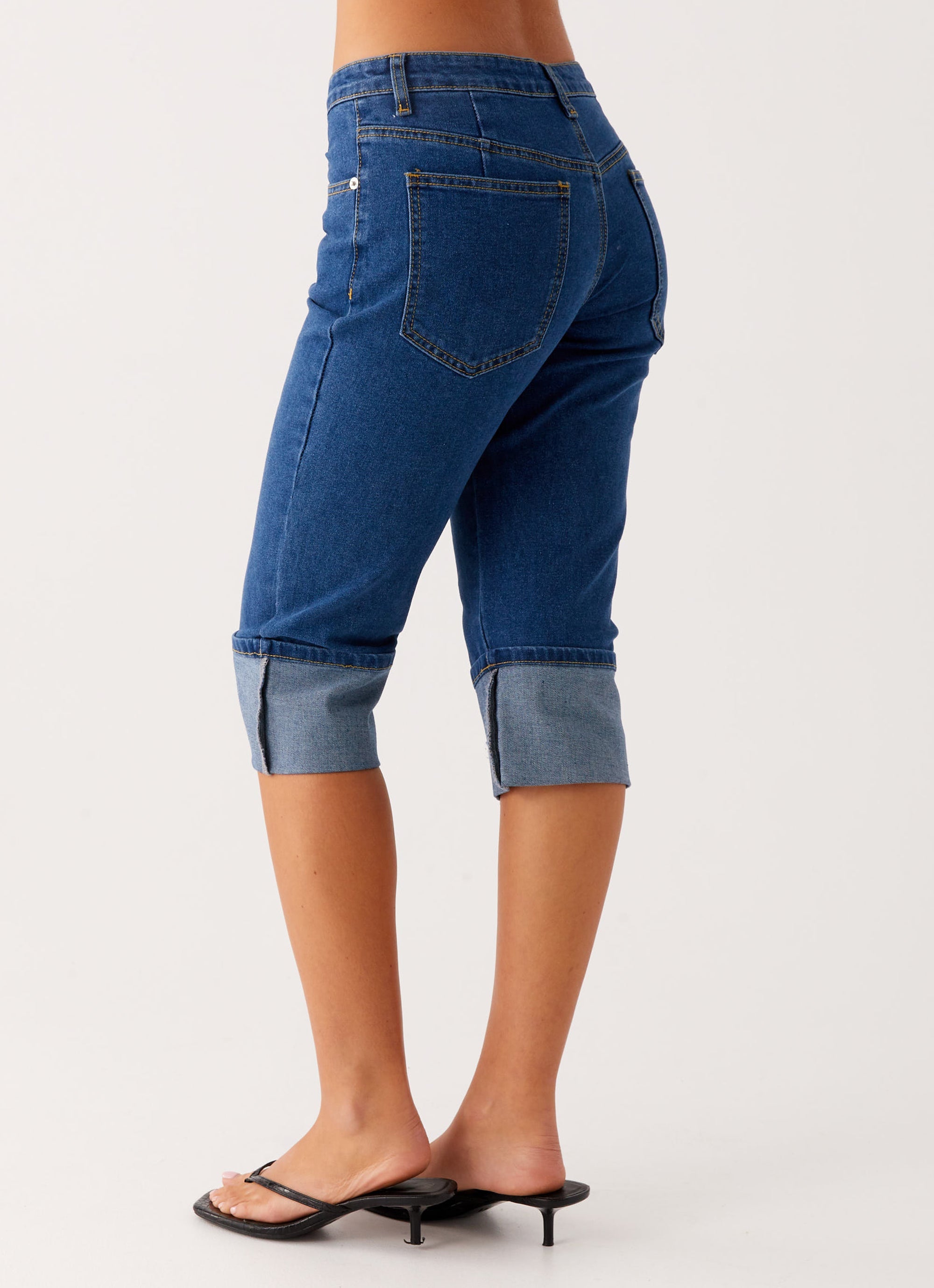 Saylor Denim Capri Jeans - Indigo