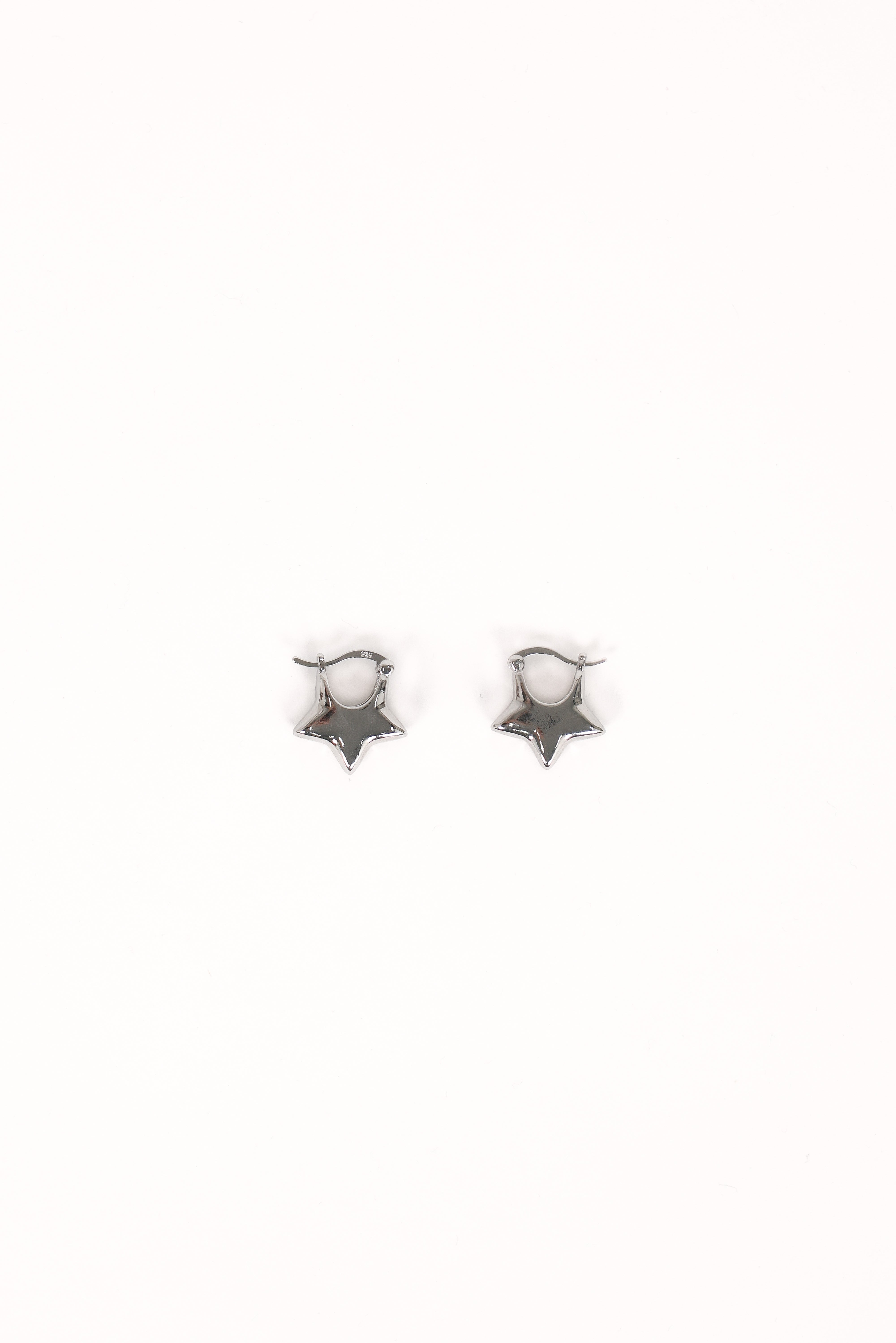 Scarlet Star Earrings - Silver