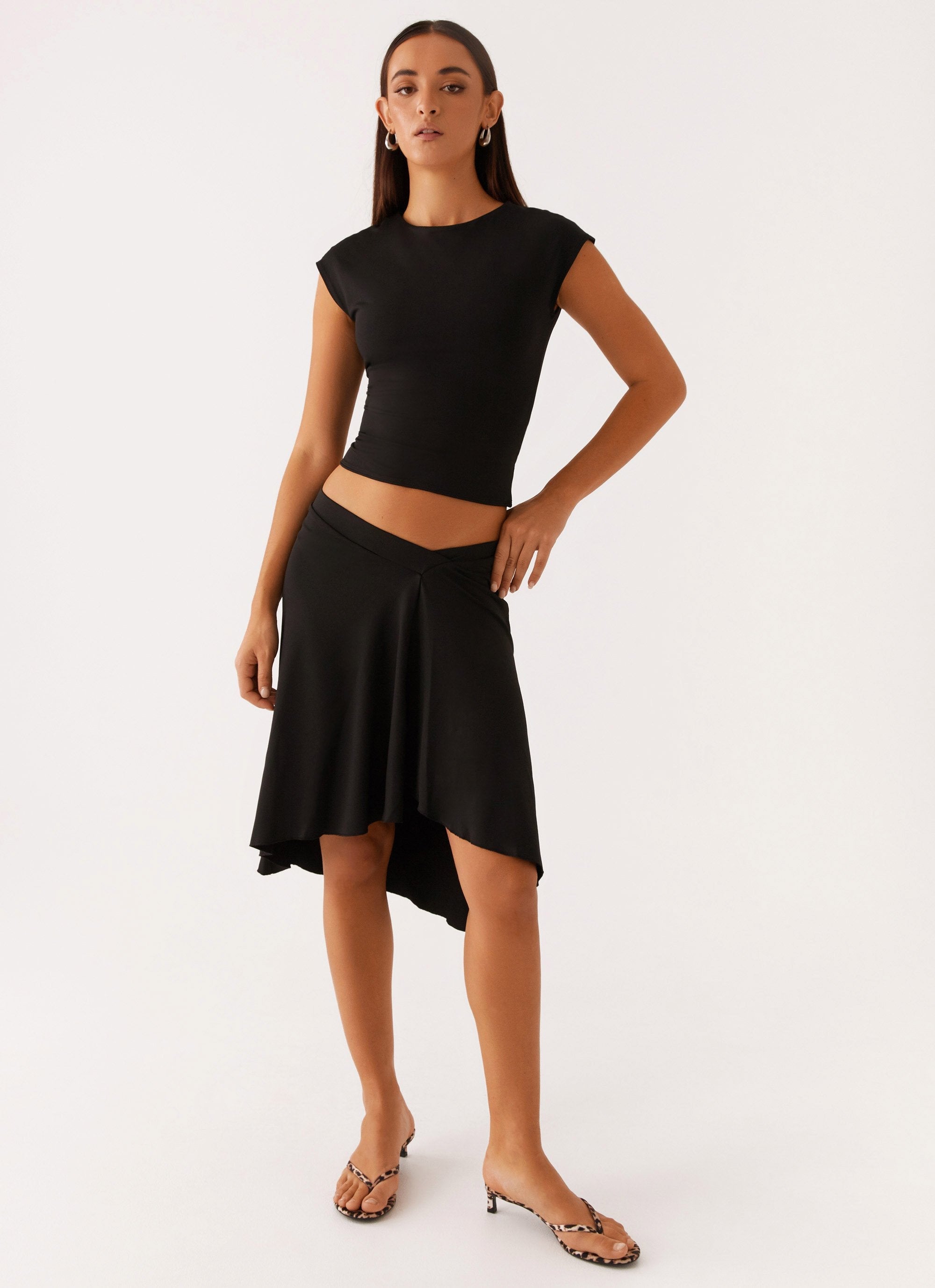 Shes A Lady Midi Skirt - Black