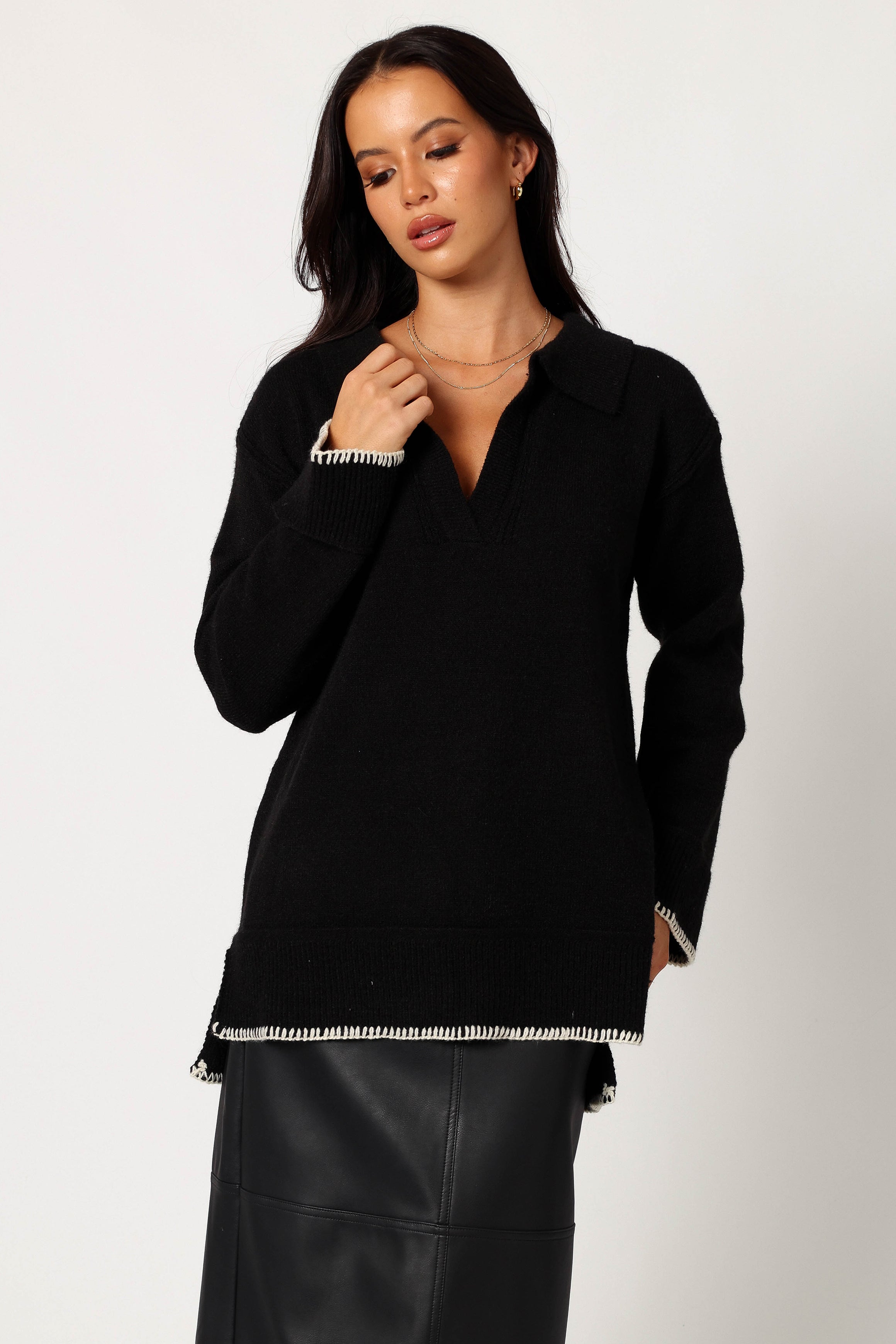 Elise Contrast Hem Knit Sweater - Black