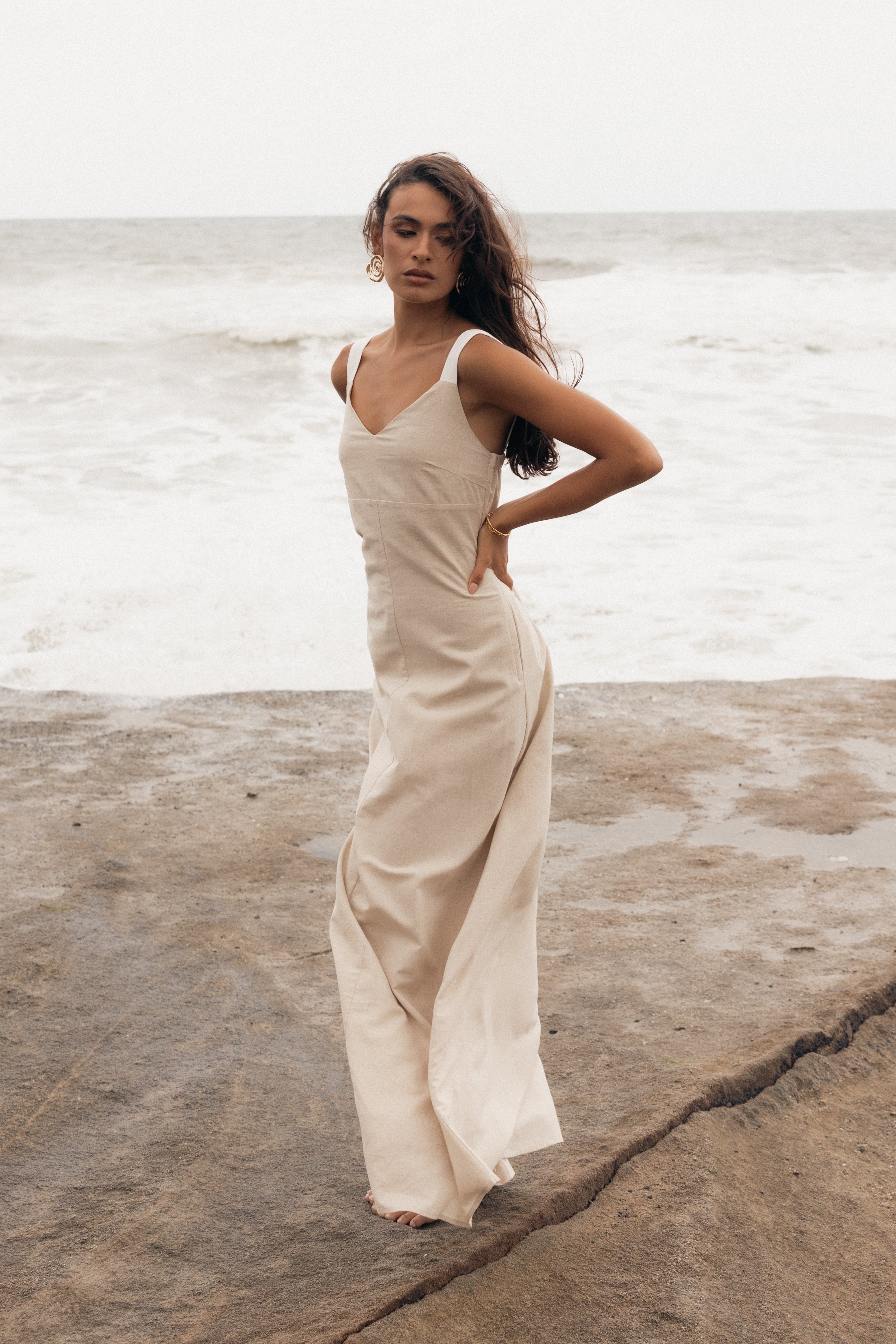 Sjon Contrast Strap maxi Dress - Oatmeal