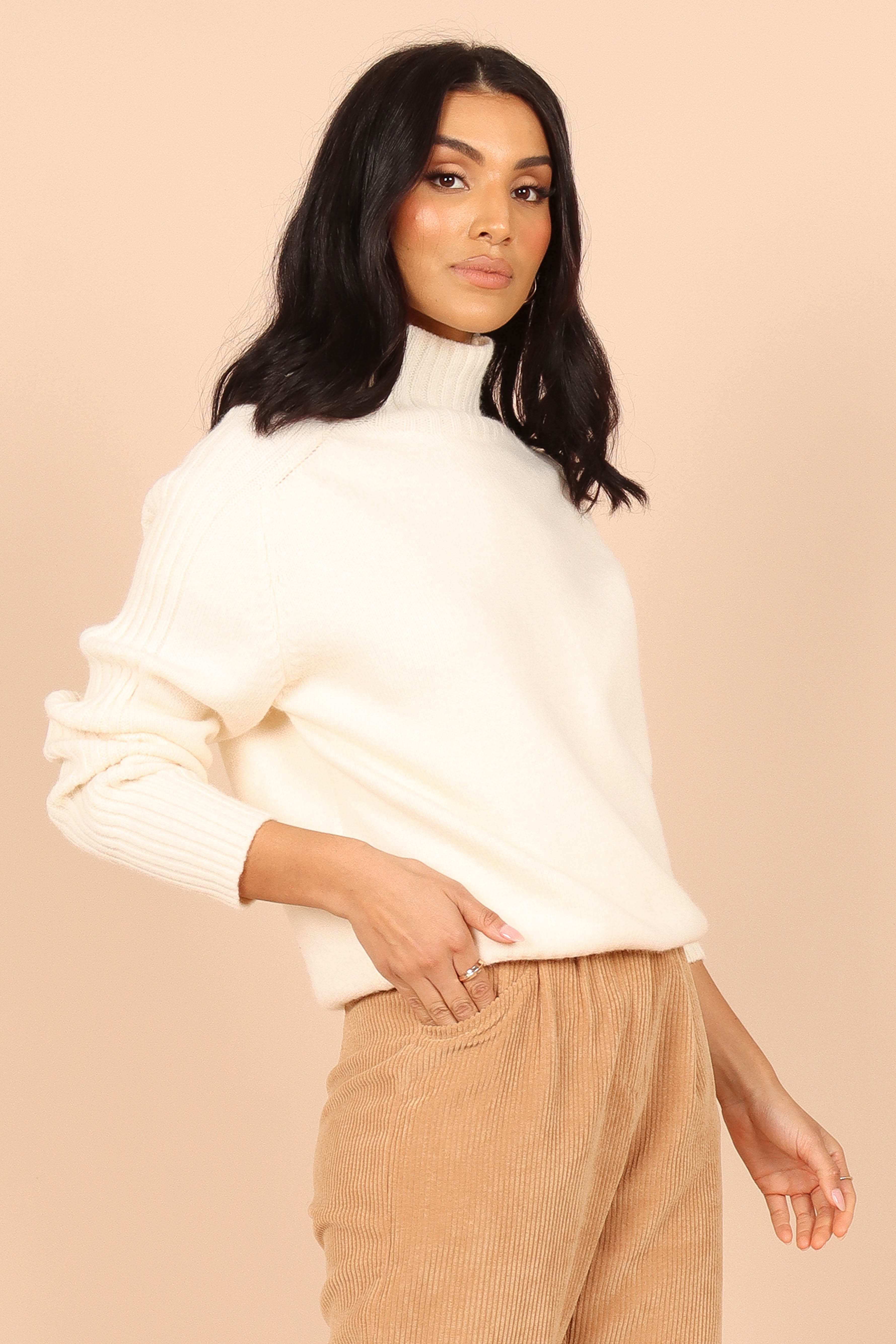 Cersi Knit Sweater - Cream
