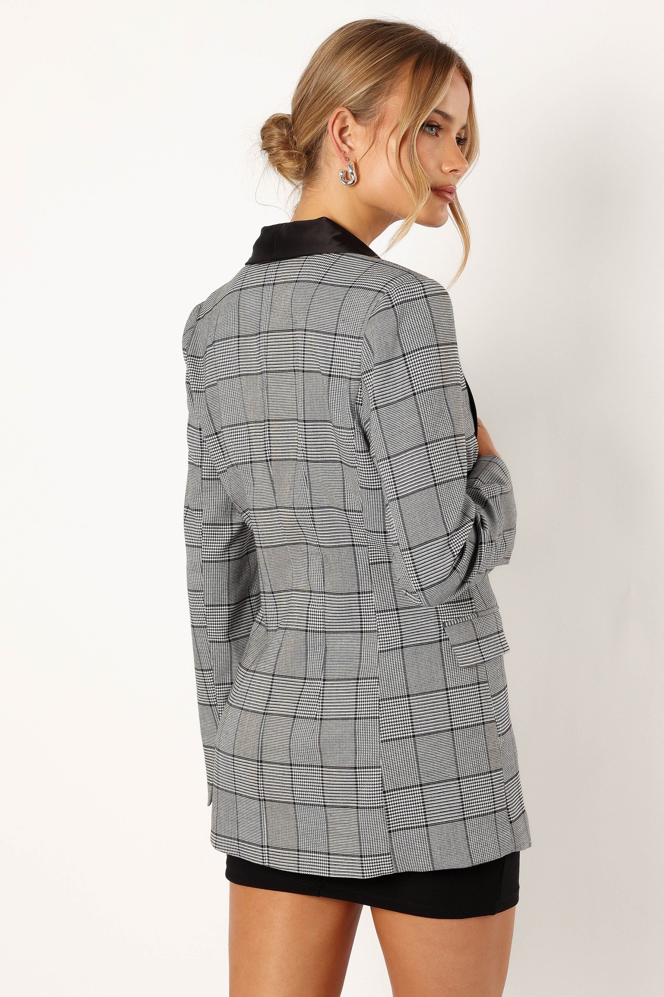 Veronica Contrast Lapel Blazer - Grey