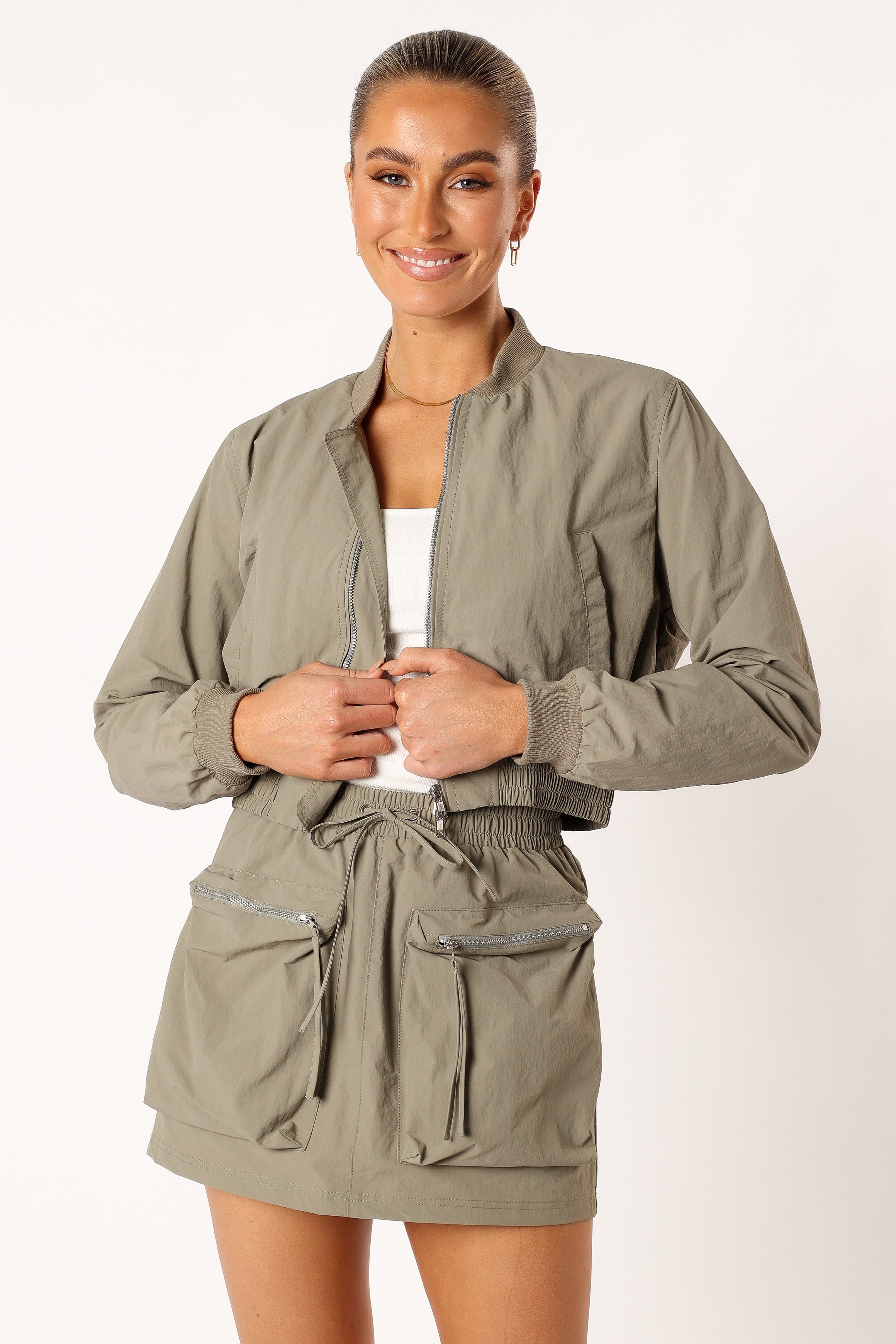 Freddie Two Piece Set - Light Olive