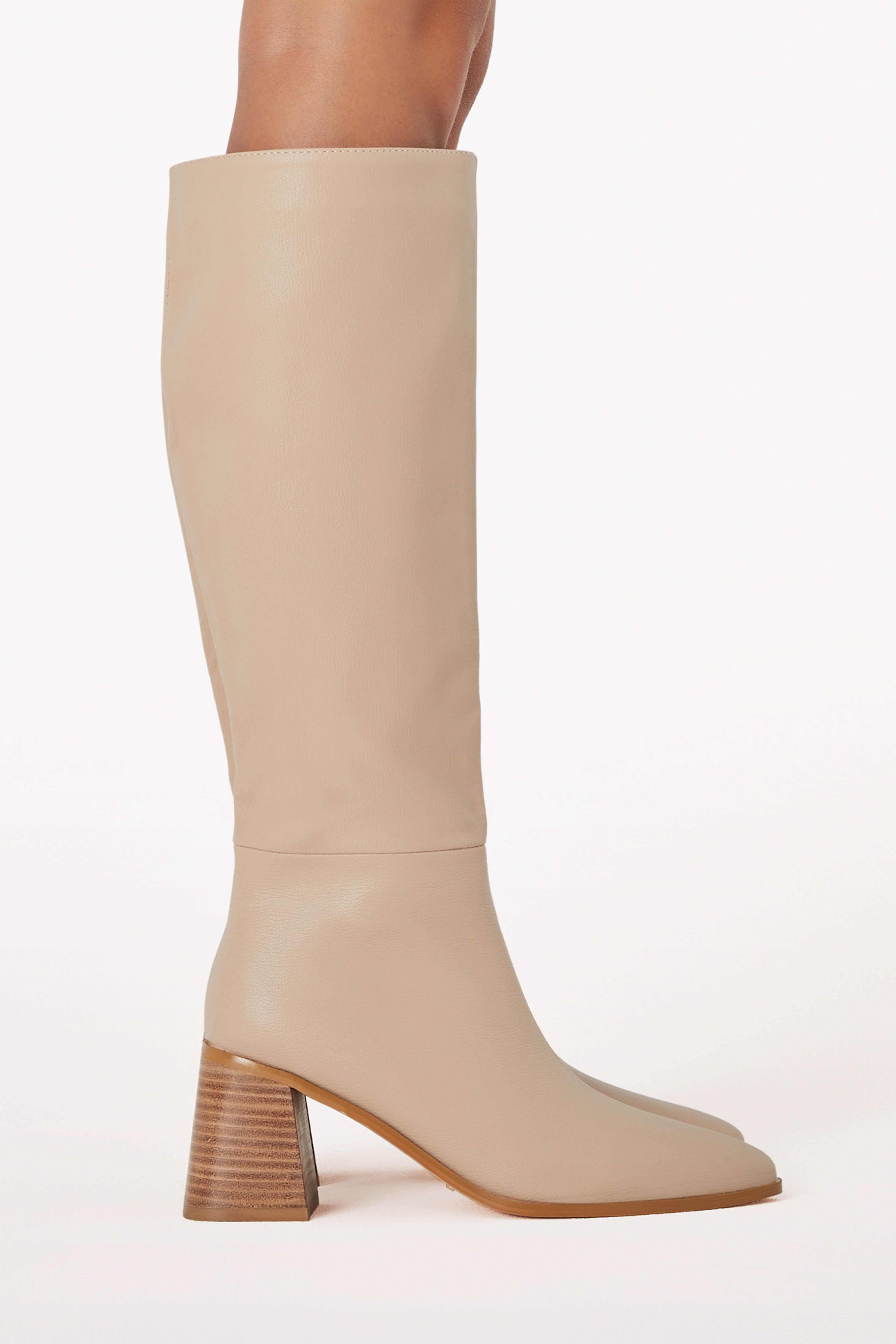 Holden Boot - Biscuit